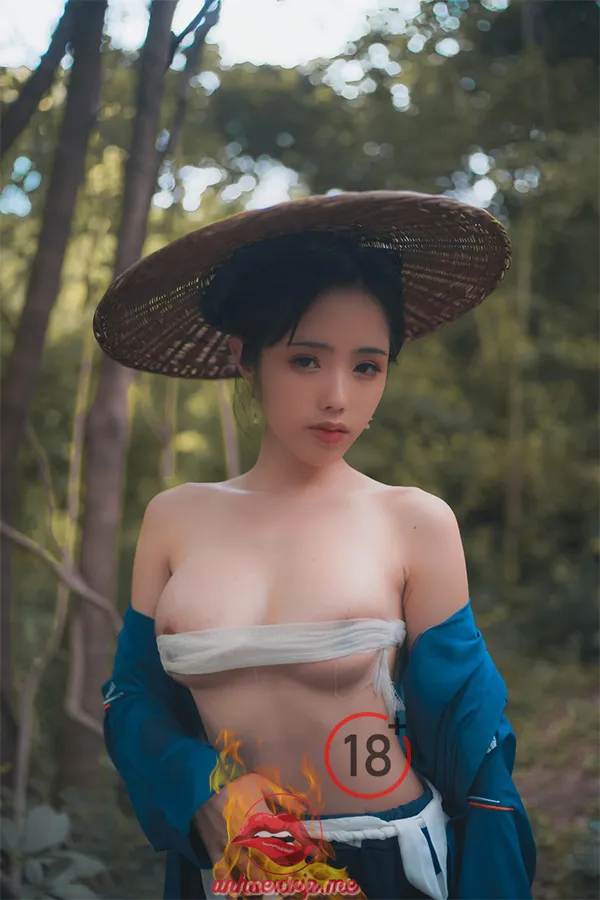 Nữ kiếm hiệp Trung Quốc ngực đẹp 9